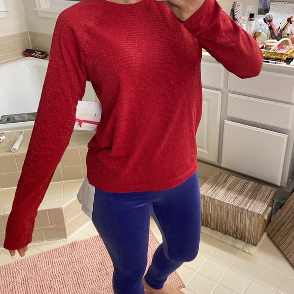 Athleta shimmer top. S - Picture 2 of 16